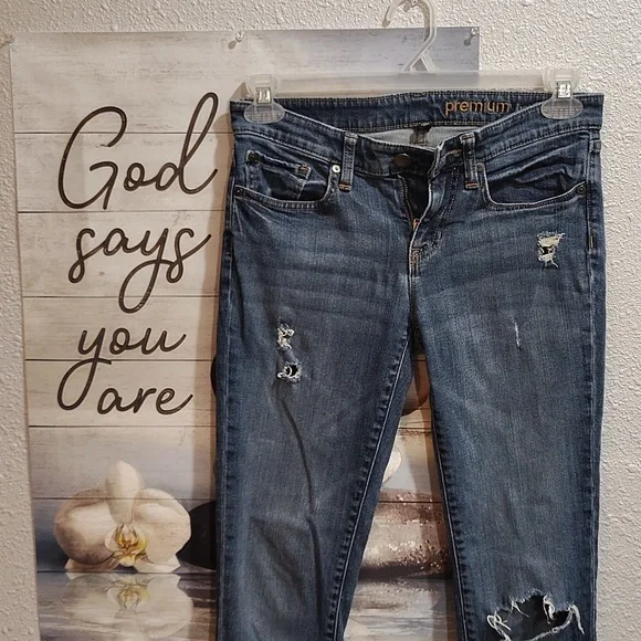 GAP Women's Premium Distressed Blue Skinny Jeans,  Ladies Size 2/26,  Distressed - Picture 3 of 9